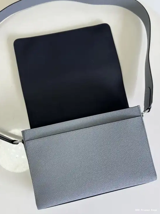AAA Pruses Bags MESSENGER FLAP VUITTON LOUIS NEW 0610